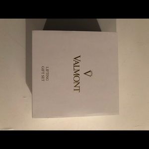 Valmont  lifting gift set new